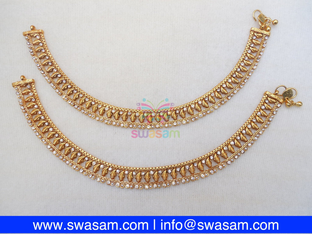 Anklets (Payal)