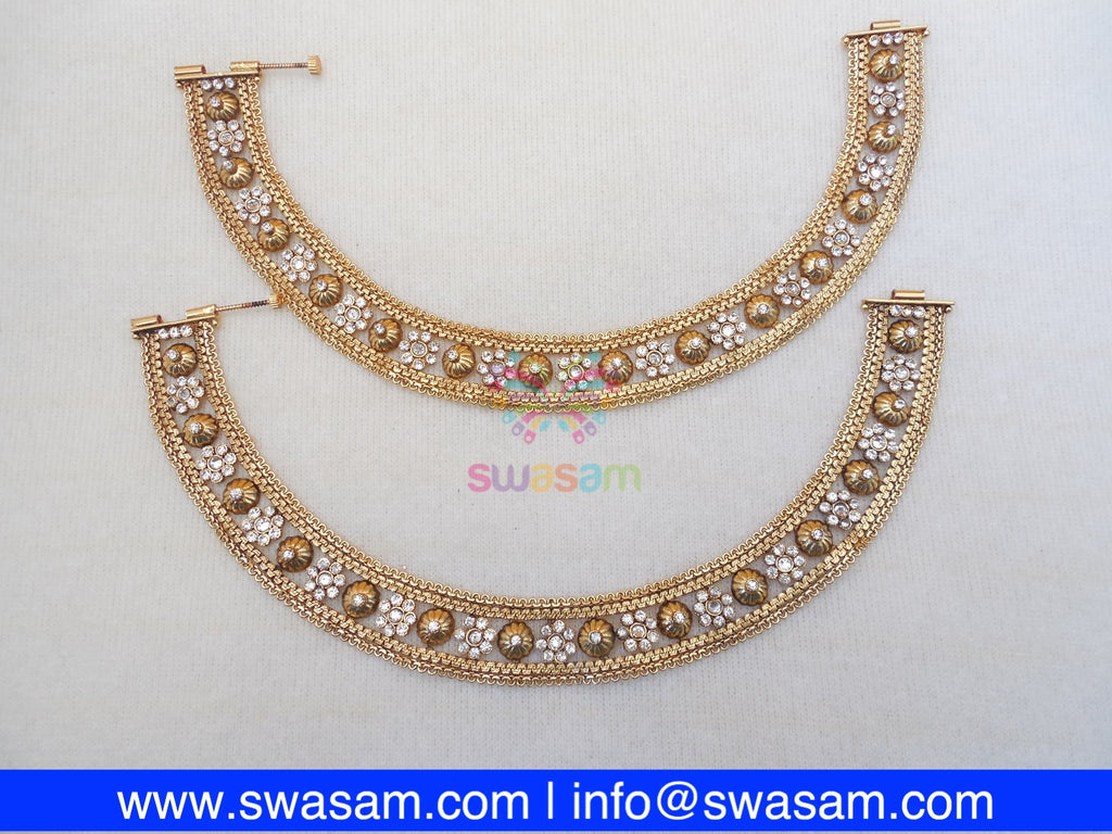 Anklets (Payal)