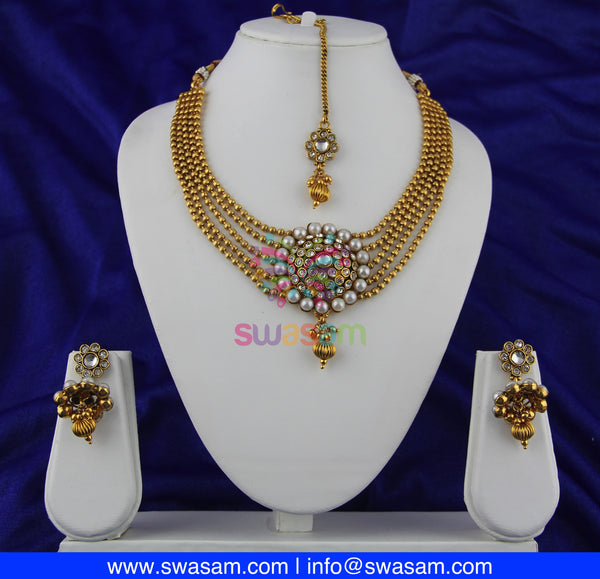 White stone with pearl Necklace Set