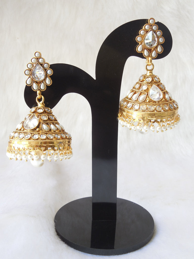 Jhumka Earring White Pearl