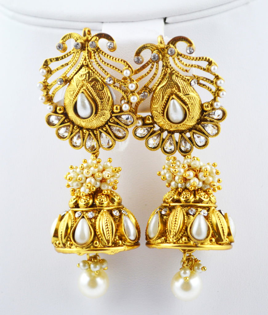 Hanging earring with Jhumkai\ pearls