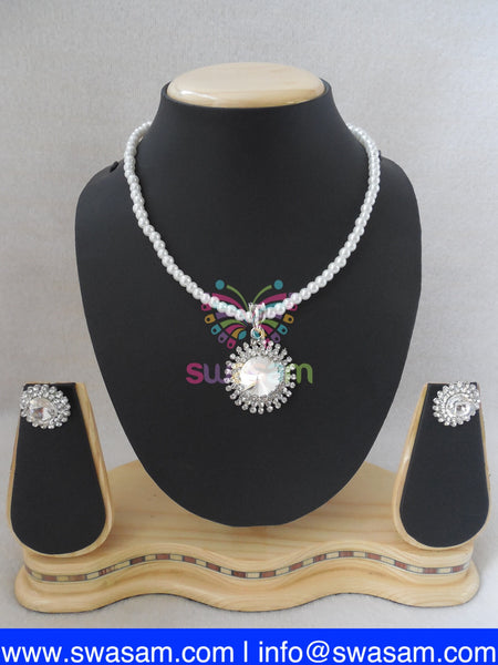 Pearl Pendant Set