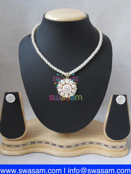 Pearl Pendant Set