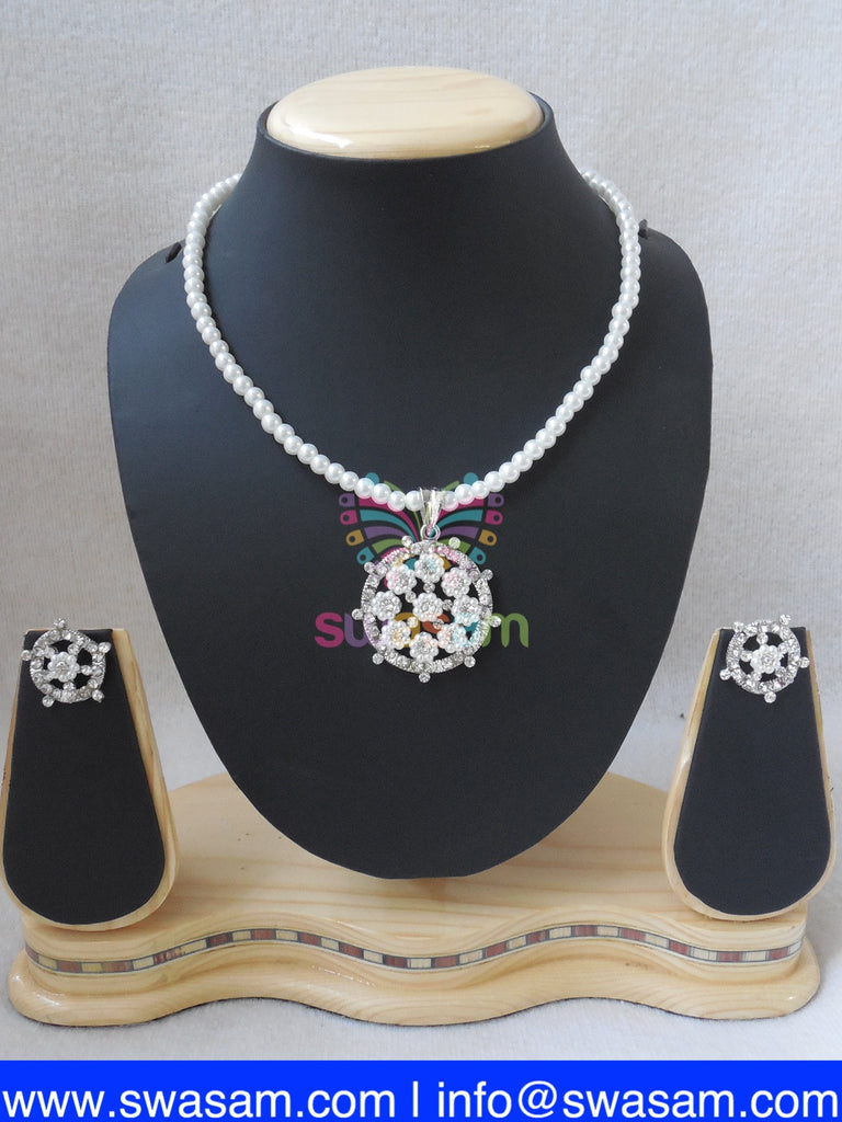 Pearl Pendant Set