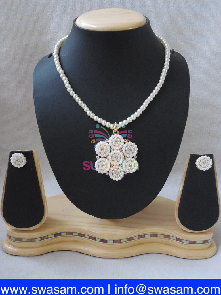 Pearl Pendant Set