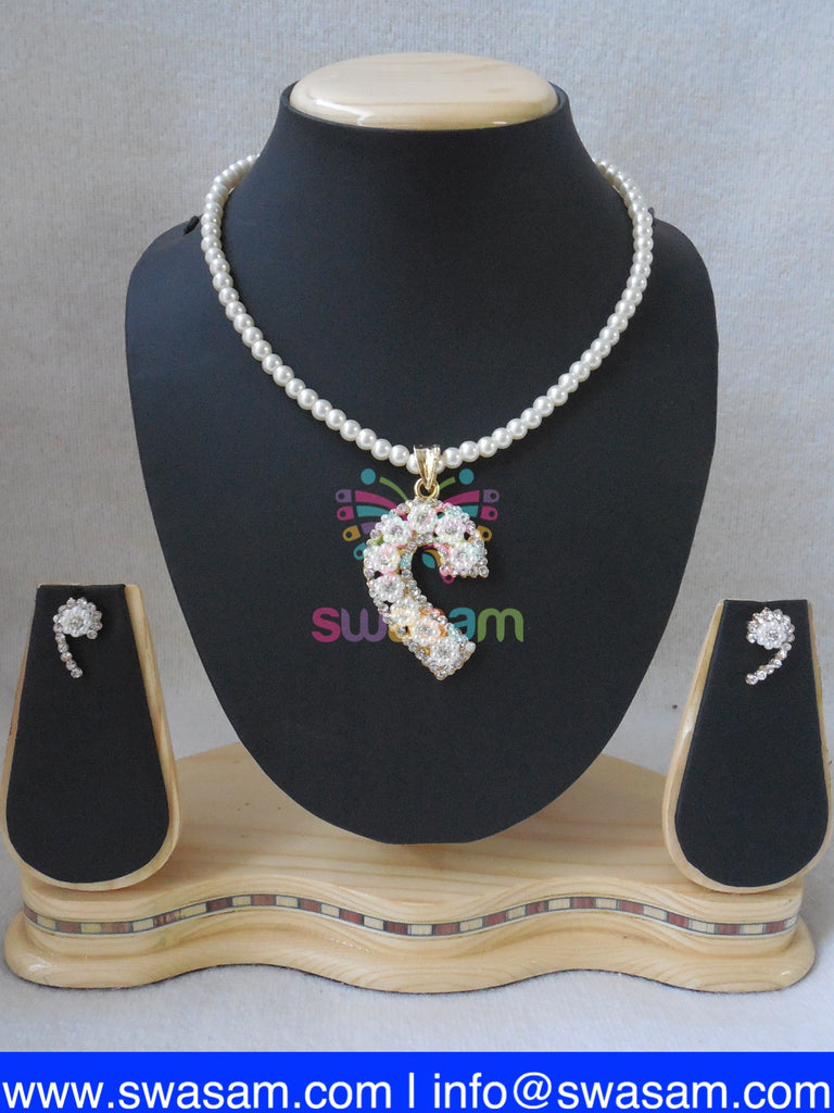 Pearl Pendant Set