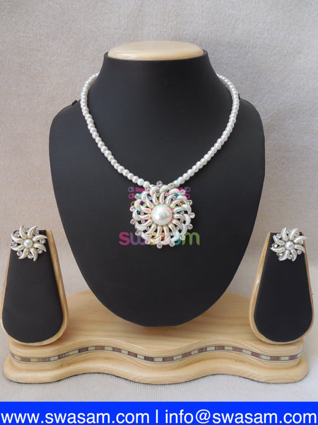 Pearl Pendant Set