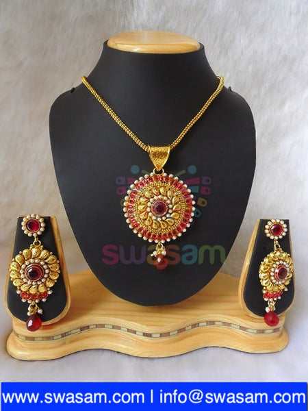 Polki Red Pendant set